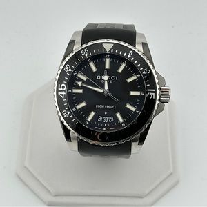 Gucci Mens Dive Watch w/ Black Silicone Strap